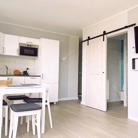 Lakeside Family & Studio Apartments Кестели Екстериор снимка