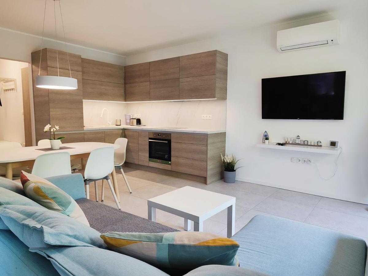 Lakeside Family & Studio Apartments Кестели Екстериор снимка